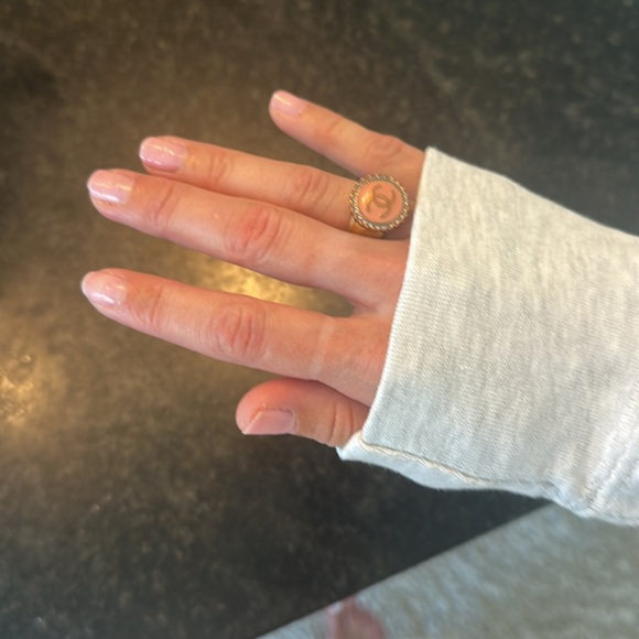 Chanel ring- size 7 - Picture 4 of 4